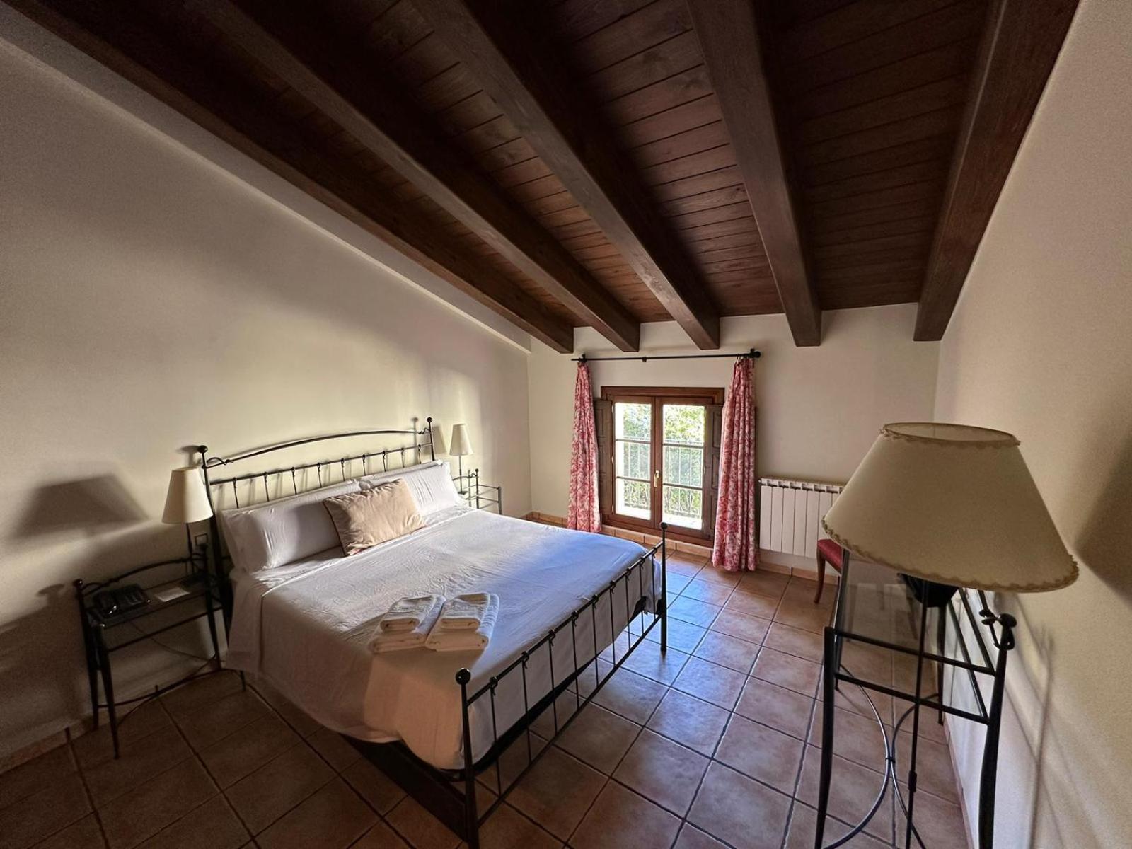 Hotel De La Villa Rubielos De Mora Exteriér fotografie