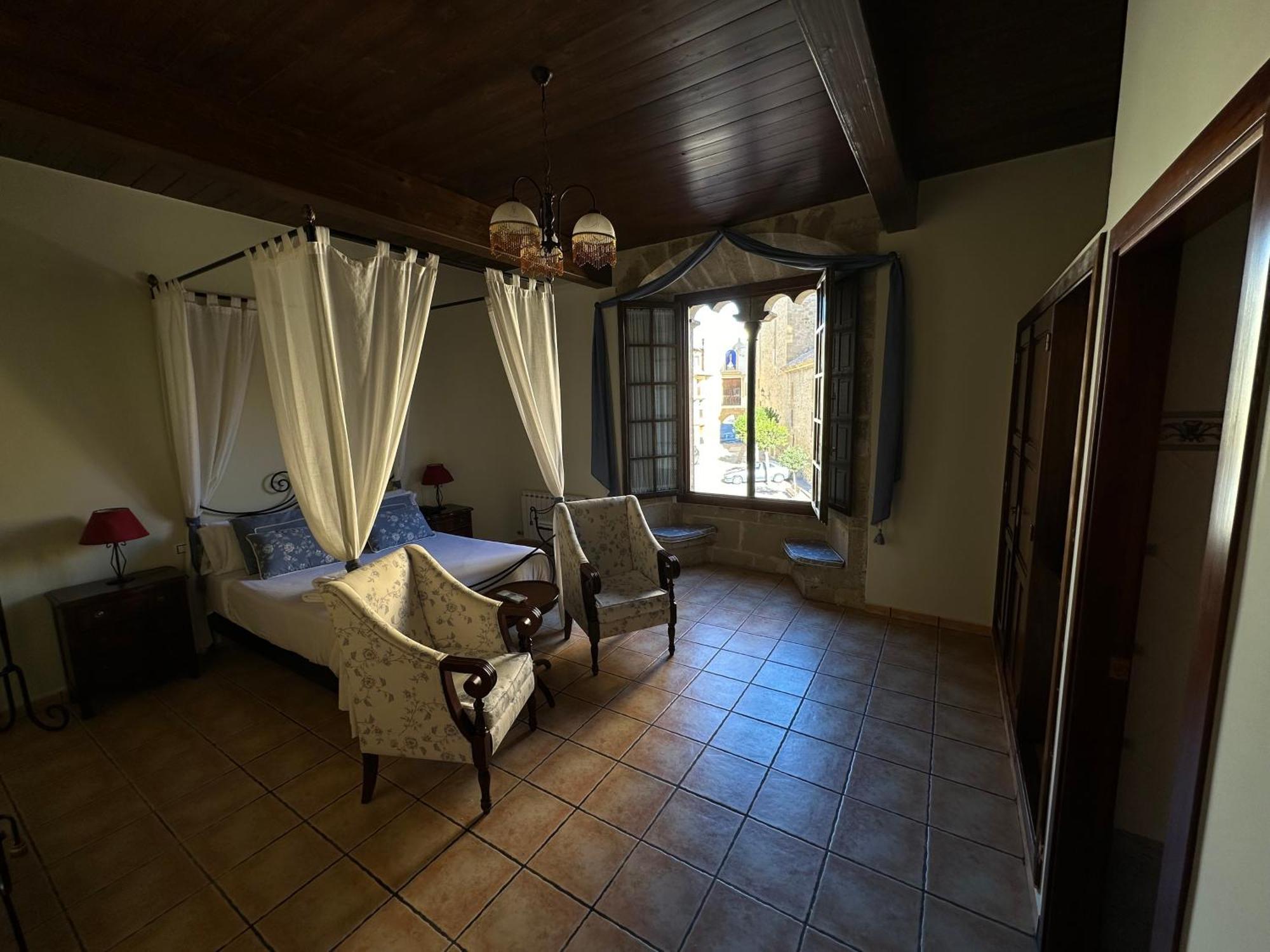 Hotel De La Villa Rubielos De Mora Exteriér fotografie